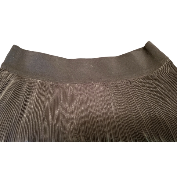 🖤FREE PEOPLE BLACK ACCORDION PLEATED MINI SKIRT🖤 - Picture 2 of 6